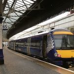 Guia completo sobre como andar de trem na Escócia