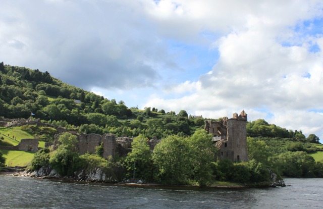Inverness: Como fazer um passeio de barco pelo Loch Ness